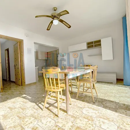 La Torre Fronte Mare Primo Piano Puglia On Line Apartment Torre Mozza