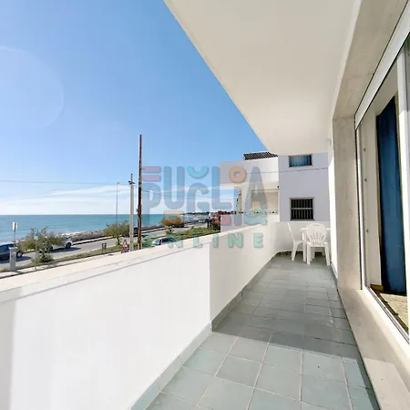 La Torre Fronte Mare Primo Piano Puglia On Line * Torre Mozza